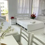 Apartment Rai *
